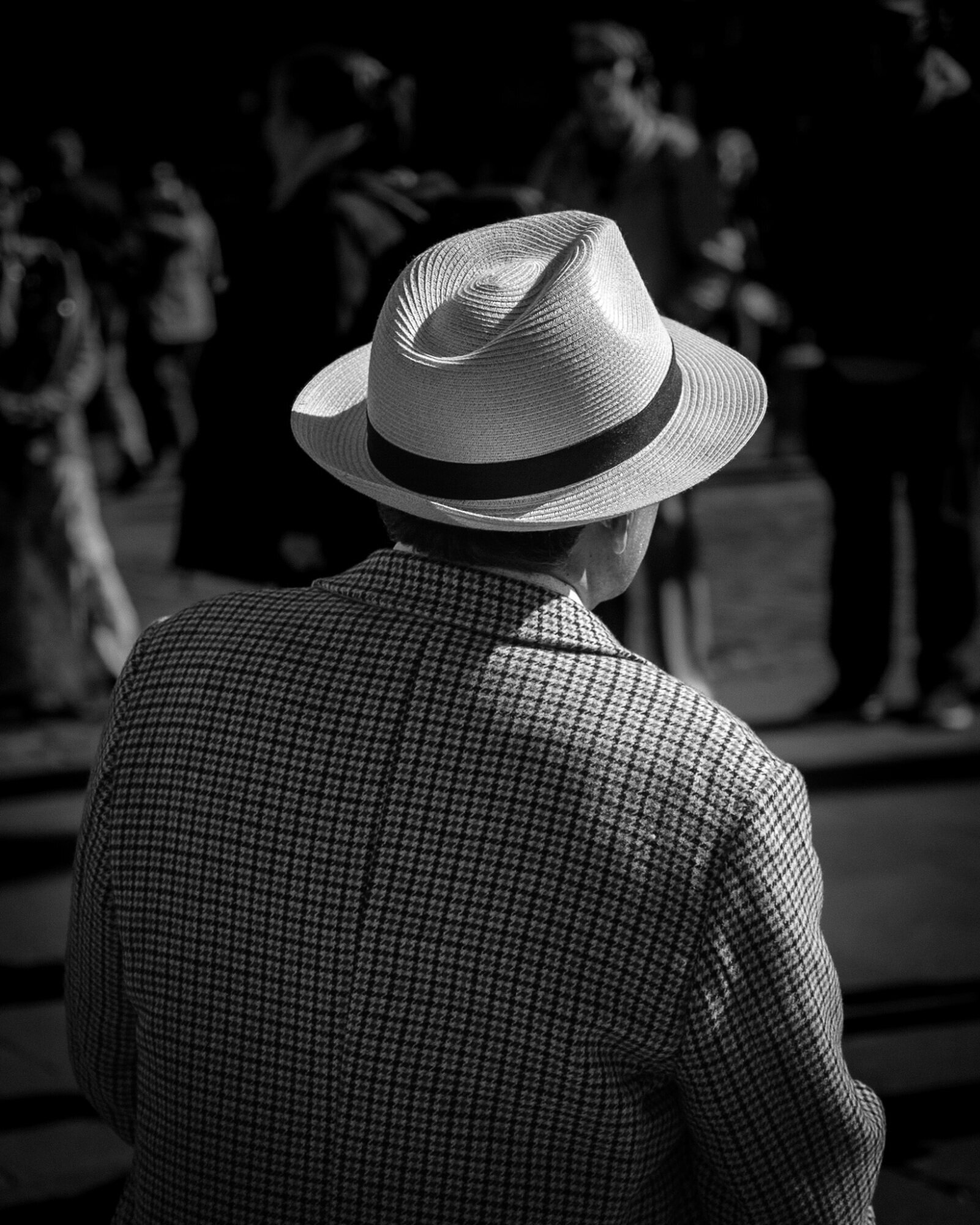 October street photo 07